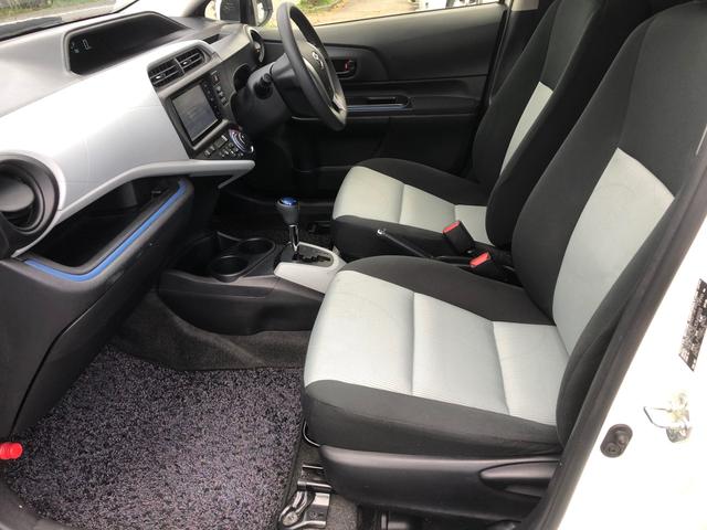 アクア S 車検整備付 メモリーナビ 寒冷地仕様 スマートキー(14枚目)
