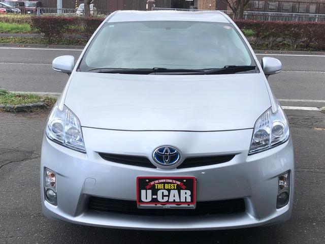 プリウス Ｓ　メモリーナビ　バックカメラ　寒冷地仕様　スマートキー（4枚目）