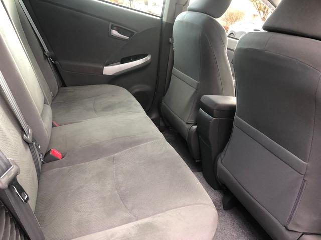 プリウス Ｓ　メモリーナビ　バックカメラ　寒冷地仕様　スマートキー（14枚目）