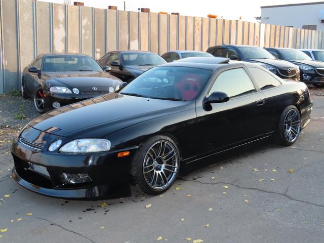 ソアラ 2.5GT-T サンルーフ ハイフロータービン センチュリー用キャリパー 2wayLSD GReddyブーコン 社外ナックル 車高調 前置I/C アルミホイール ABS エアコン パワーステアリング パワーウィンドウ(4枚目)