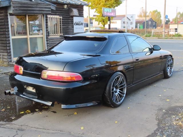 ソアラ 2.5GT-T サンルーフ ハイフロータービン センチュリー用キャリパー 2wayLSD GReddyブーコン 社外ナックル 車高調 前置I/C アルミホイール ABS エアコン パワーステアリング パワーウィンドウ(7枚目)