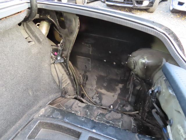 ソアラ 2.5GT-T サンルーフ ハイフロータービン センチュリー用キャリパー 2wayLSD GReddyブーコン 社外ナックル 車高調 前置I/C アルミホイール ABS エアコン パワーステアリング パワーウィンドウ(26枚目)