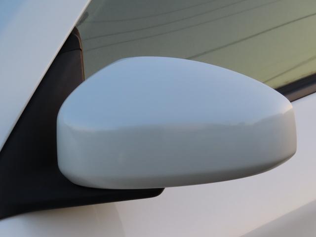 スカイライン ３５０ＧＴ　アルミホイール　ＨＩＤ　ＭＴ　キーレスエントリー　盗難防止システム　パワーシート　ＣＤ　カセット　衝突安全ボディ　ＡＢＳ　ＥＳＣ　エアコン　パワーステアリング　パワーウィンドウ　運転席エアバッグ（13枚目）