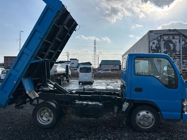エルフトラック いすゞ ダンプ 積載２トン 総重量５トン未満 型式ｎｋｒ８１ａｄ ５ｍｔ 北海道 ダンプ 積載２トン 総重量５トン未満 型式ｎｋｒ８１ａｄ ５ｍｔ いすゞエルフトラックの中古車 Biglobe中古車情報 相場 検索