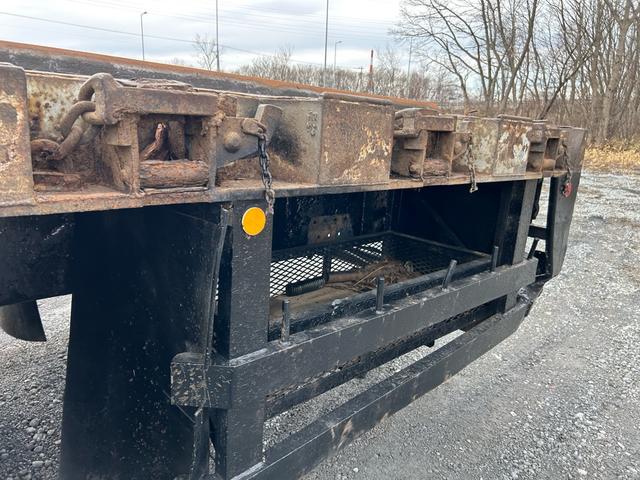 ギガ 　運材車　６×６　型式ＫＬ－ＣＹＷ８１Ｐ４　６ＭＴ　積載１２．０トン　荷台６６５×２４９（25枚目）