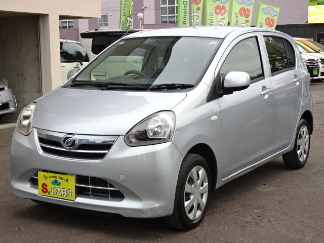 ミライース Ｘｆ　メモリアルエディション　事故無し　保証１年　４ＷＤ　純正ナビ　ワンセグＴＶ　キーレス　アイドリングストップ　横滑り防止　ＡＢＳ　電動格納ミラー（8枚目）