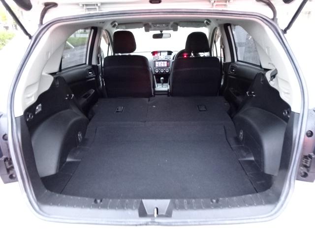 ＸＶ ２．０ｉ－Ｌ　アイサイト　事故無し　保証１年　４ＷＤ　アイサイト　ナビ　地デジ　バックカメラ　プッシュスタート　スマートキー　純正ＨＩＤ　ＥＴＣ　アイドリングストップ　リヤフォグ　前席パワーシート　１７インチアルミホイール（13枚目）