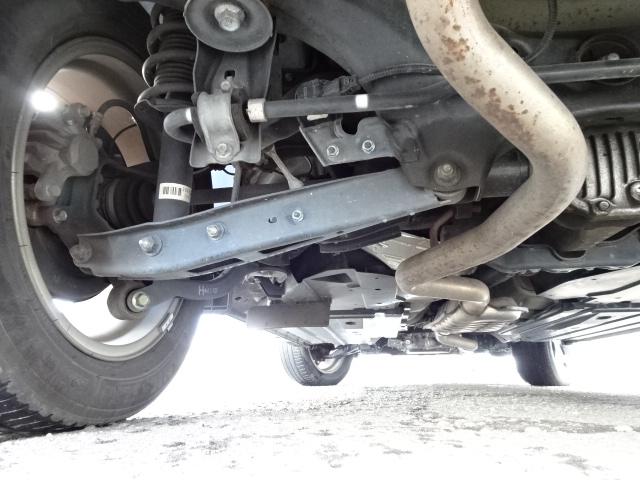 ＸＶ ２．０ｉ－Ｌ　アイサイト　事故無し　保証１年　４ＷＤ　アイサイト　ナビ　地デジ　バックカメラ　プッシュスタート　スマートキー　純正ＨＩＤ　ＥＴＣ　アイドリングストップ　リヤフォグ　前席パワーシート　１７インチアルミホイール（27枚目）