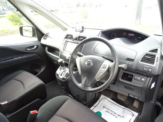 セレナ ハイウェイスター　事故無し　保証１年　両側パワースライドドア　純正ナビ　地デジ　バックカメラ　純正エンジンスターター　ＥＴＣ　アイドリングストップ　純正ＨＩＤ（26枚目）