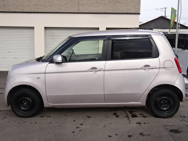 N-ONE G 事故無し 保証1年 4WD プッシュスタート スマートキー 純正HID ミラーヒーター アイドリングストップ トラクションコントロール オートエアコン 車検新規2年 冬タイヤ装着済み(8枚目)