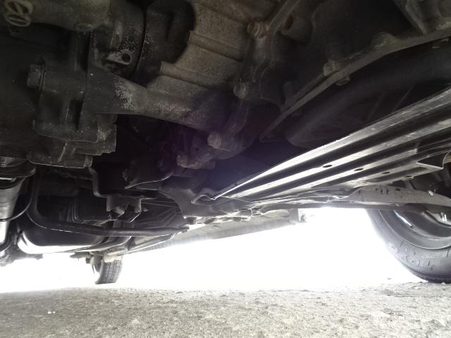 N-ONE G 事故無し 保証1年 4WD プッシュスタート スマートキー 純正HID ミラーヒーター アイドリングストップ トラクションコントロール オートエアコン 車検新規2年 冬タイヤ装着済み(20枚目)