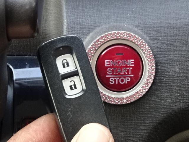 N-ONE G 事故無し 保証1年 4WD プッシュスタート スマートキー 純正HID ミラーヒーター アイドリングストップ トラクションコントロール オートエアコン 車検新規2年 冬タイヤ装着済み(30枚目)