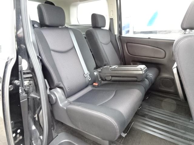 セレナ ハイウェイスター　Ｖセレクション　事故無　保証１年　４ＷＤ　両側パワースライドドア　バックカメラ　純正エンジンスターター　インテリキー２本　アイドリングストップ　ＥＴＣ　純正ＨＩＤ　車検新規２年付　１５インチアルミホイール（39枚目）