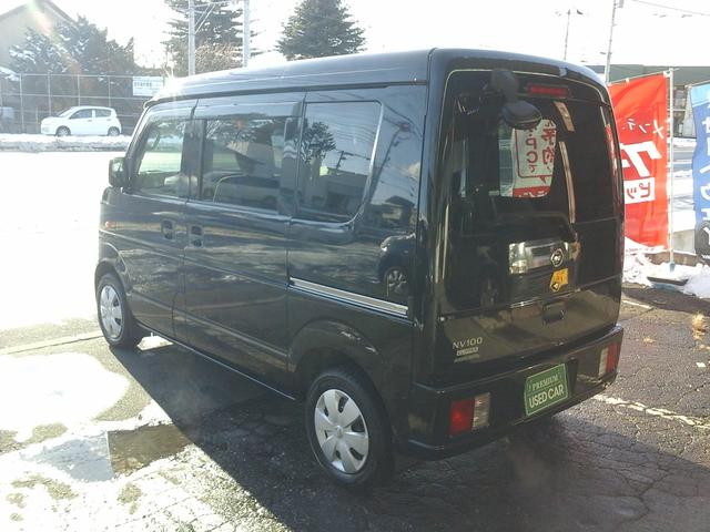 NV100クリッパーバン DX 貨物 4WD AT 両側スライドドア 2WD-4WD切り替え式 カーラジオ キーレス 13インチ冬タイヤ 保証付 磨きコーティング(3枚目)