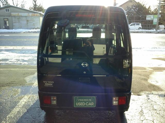 NV100クリッパーバン DX 貨物 4WD AT 両側スライドドア 2WD-4WD切り替え式 カーラジオ キーレス 13インチ冬タイヤ 保証付 磨きコーティング(4枚目)