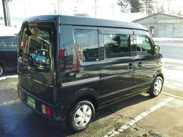 NV100クリッパーバン DX 貨物 4WD AT 両側スライドドア 2WD-4WD切り替え式 カーラジオ キーレス 13インチ冬タイヤ 保証付 磨きコーティング(5枚目)