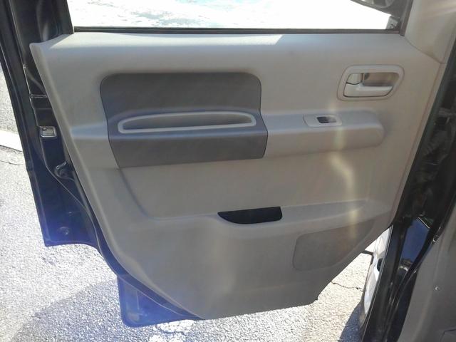 NV100クリッパーバン DX 貨物 4WD AT 両側スライドドア 2WD-4WD切り替え式 カーラジオ キーレス 13インチ冬タイヤ 保証付 磨きコーティング(8枚目)