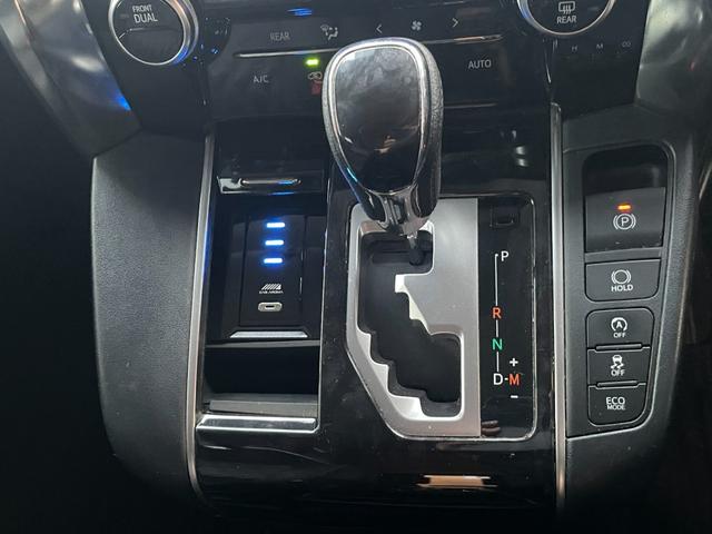 アルファード ２．５Ｓ　４ＷＤ　トヨタセーフティセンス　純正エンジンスターター　両側電動スライドドア　ＬＥＤヘッドライト　アルパインナビＥＸ１１Ｚ　ＣＤ／ＤＶＤ／ＴＶ／Ｂｌｕｔｏｏｔｈ／Ｂカメラ　ビルトインＥＴＣ　クルコン（17枚目）