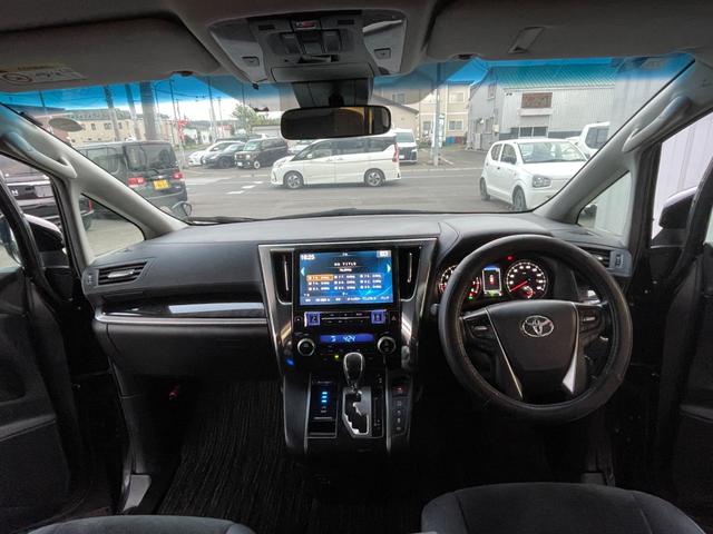アルファード ２．５Ｓ　４ＷＤ　トヨタセーフティセンス　純正エンジンスターター　両側電動スライドドア　ＬＥＤヘッドライト　アルパインナビＥＸ１１Ｚ　ＣＤ／ＤＶＤ／ＴＶ／Ｂｌｕｔｏｏｔｈ／Ｂカメラ　ビルトインＥＴＣ　クルコン（41枚目）