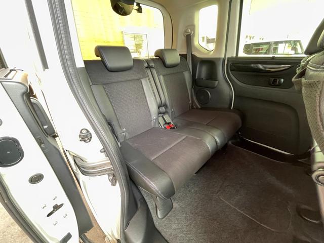 Ｎ－ＢＯＸカスタム Ｇ　ターボＳＳブラックスタイルパッケージ　４ＷＤ　ターボ　安心パッケージ　低速域衝突軽減ブレーキ／誤発進抑制機能　オートリトラミラー　両側電動スライドドア純正ナビＣＤ／ＤＶＤ／ＴＶ／Ｂｌｕｔｏｏｔｈ／Ｂカメラ／ＥＴＣ　シートヒーター（24枚目）