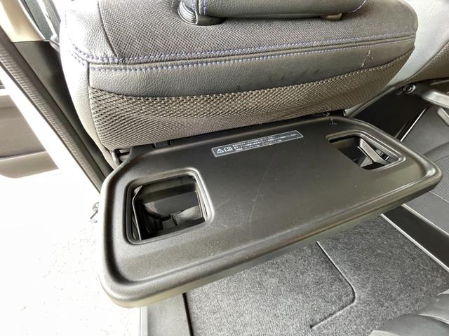 Ｎ－ＢＯＸカスタム Ｇ　ターボＳＳブラックスタイルパッケージ　４ＷＤ　ターボ　安心パッケージ　低速域衝突軽減ブレーキ／誤発進抑制機能　オートリトラミラー　両側電動スライドドア純正ナビＣＤ／ＤＶＤ／ＴＶ／Ｂｌｕｔｏｏｔｈ／Ｂカメラ／ＥＴＣ　シートヒーター（40枚目）