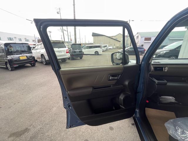 クロスビー ハイブリッドMZ 4WD 新型クロスビー 登録済未使用車 アップグレードパッケージ 全方位モニタ付きナビ スズキセーフティ スズキコネクト対応通信機(27枚目)