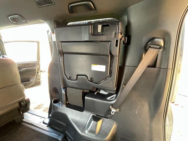 エスクァイア Gi ブラックテーラード 4WD ワンオーナー 社外ナビ CD/DVD/TV/Blutooth/Bカメラ 10型フリップダウンモニター プリクラッシュセーフティ レーンディパーチャーアラート クルコン オートマチックハイビーム(36枚目)