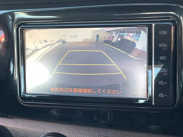 ハイラックス Ｘ　後期モデル　４ＷＤ　２．５インチアップ　ＲＯＣＣＯタイプＦバンパ　タコマルックＴＯＹＯＴＡグリル　社外１７インチＡＷ　マッドタイヤ２８５／７０Ｒ１７　オーバーフェンダー　ソフトトノカバー（33枚目）