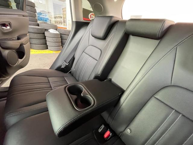 ＺＲ－Ｖ ｅ：ＨＥＶ　Ｚ　４ＷＤ　ワンオーナー　ホンダセンシング　マルチビューカメラ　ホンダコネクト　ＥＴＣ２．０　ワイヤレス充電器　レザーシート　運転席：助手席Ｐシート　シートヒーター　ＢＯＳＥサウンド　純正１８インチアルミ（46枚目）