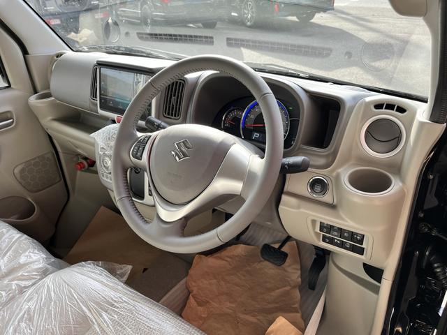 エブリイワゴン ＰＺターボ　登録済未使用車　衝突被害軽減ブレーキ　ハイルーフ　バックアイカメラ付ディスプレーオーディオ　片側電動スライドドア　ＬＥＤヘッドライト　レーンアシスト　シートヒーター　電動格納ミラー　オートライト（6枚目）