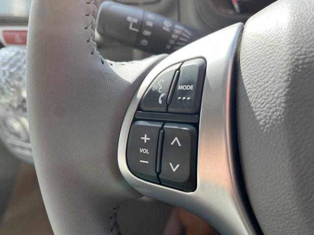 エブリイワゴン ＰＺターボ　登録済未使用車　衝突被害軽減ブレーキ　ハイルーフ　バックアイカメラ付ディスプレーオーディオ　片側電動スライドドア　ＬＥＤヘッドライト　レーンアシスト　シートヒーター　電動格納ミラー　オートライト（9枚目）