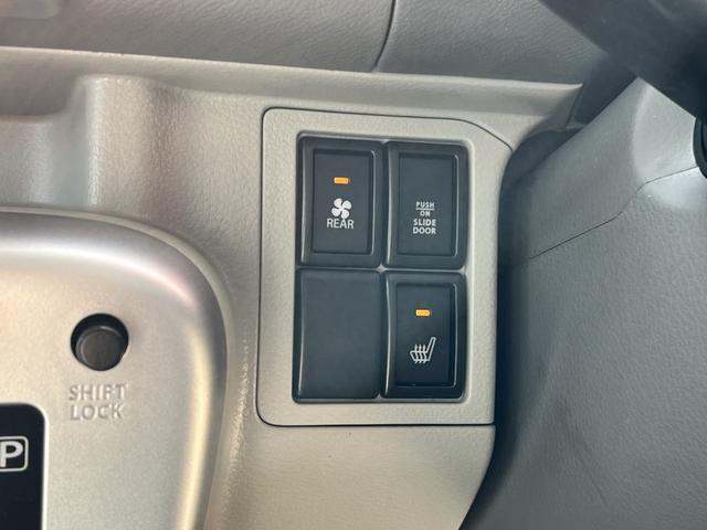 エブリイワゴン ＰＺターボ　登録済未使用車　衝突被害軽減ブレーキ　ハイルーフ　バックアイカメラ付ディスプレーオーディオ　片側電動スライドドア　ＬＥＤヘッドライト　レーンアシスト　シートヒーター　電動格納ミラー　オートライト（15枚目）