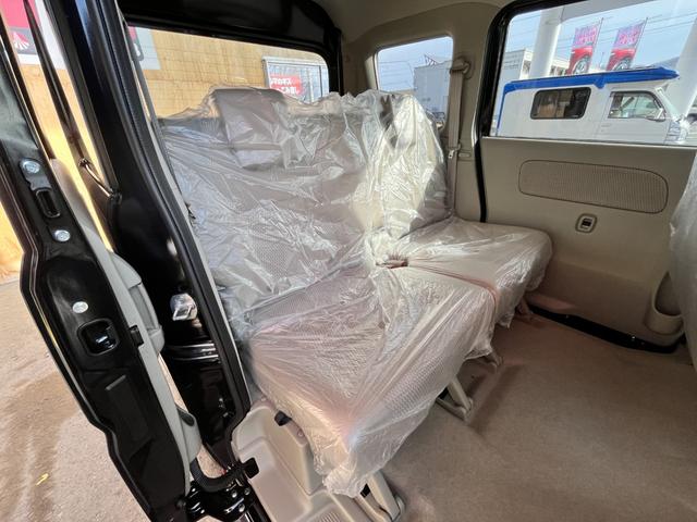 エブリイワゴン ＰＺターボ　登録済未使用車　衝突被害軽減ブレーキ　ハイルーフ　バックアイカメラ付ディスプレーオーディオ　片側電動スライドドア　ＬＥＤヘッドライト　レーンアシスト　シートヒーター　電動格納ミラー　オートライト（22枚目）