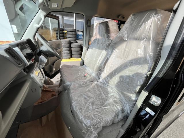 エブリイワゴン ＰＺターボ　登録済未使用車　衝突被害軽減ブレーキ　ハイルーフ　バックアイカメラ付ディスプレーオーディオ　片側電動スライドドア　ＬＥＤヘッドライト　レーンアシスト　シートヒーター　電動格納ミラー　オートライト（27枚目）