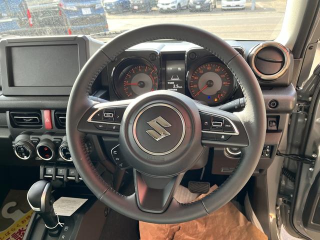 ジムニー ＸＣ　届出済未使用車　４ＷＤ　スズキセーフティサポート　オートクルーズコントロール　ＬＥＤヘッドライト　スマートキー　シートヒーター　アイドリングストップ（8枚目）