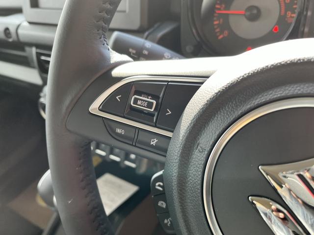 ジムニー ＸＣ　届出済未使用車　４ＷＤ　スズキセーフティサポート　オートクルーズコントロール　ＬＥＤヘッドライト　スマートキー　シートヒーター　アイドリングストップ（10枚目）