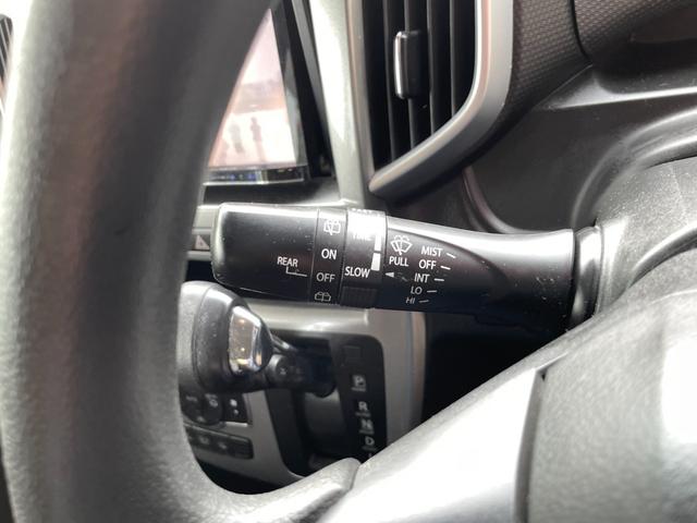 ソリオ ハイブリッドＭＸ　４ＷＤ　ワンオーナー　スマートキー　純正エンジンスターター　メモリナビＣＤ／ＤＶＤ／ＴＶ／Ｂｌｕｔｏｏｔｈ／Ｂカメラ　片側電動スライドドア　シートヒーター　アイドリングストップ　夏冬タイヤＡＷ付（12枚目）