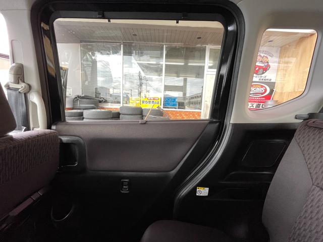 ソリオ ハイブリッドＭＸ　４ＷＤ　ワンオーナー　スマートキー　純正エンジンスターター　メモリナビＣＤ／ＤＶＤ／ＴＶ／Ｂｌｕｔｏｏｔｈ／Ｂカメラ　片側電動スライドドア　シートヒーター　アイドリングストップ　夏冬タイヤＡＷ付（21枚目）