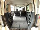 Ｇ　ターボＳＳブラックスタイルパッケージ　４ＷＤ　ターボ　安心パッケージ　低速域衝突軽減ブレーキ／誤発進抑制機能　オートリトラミラー　両側電動スライドドア純正ナビＣＤ／ＤＶＤ／ＴＶ／Ｂｌｕｔｏｏｔｈ／Ｂカメラ／ＥＴＣ　シートヒーター（34枚目）