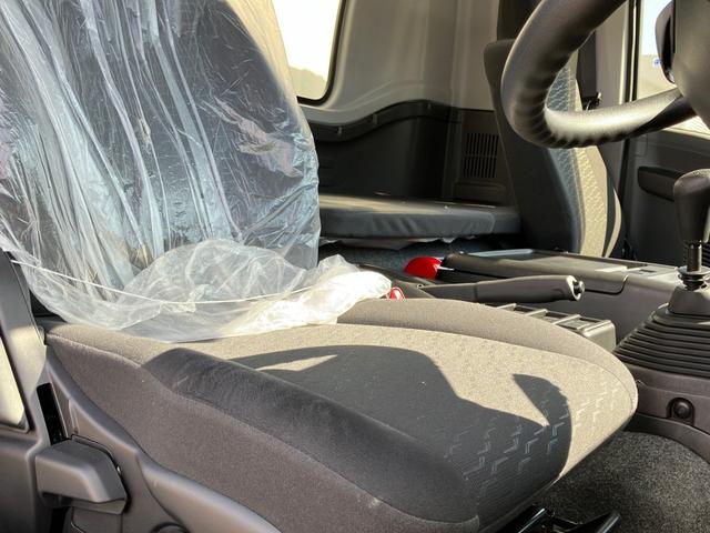 フォワード 日本フルハーフアルミウイング リアエアサス ラッシングレール2段 セイコラック2個 引き出しフック10個 門枠ステンレス ベッド付 ワイドロングボディ(18枚目)