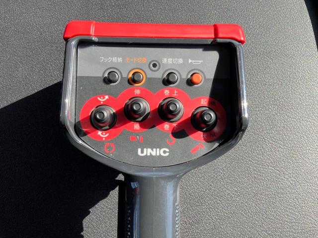 ファイター 　パブコセルフクレーン　ユニック４段（２．９３ｔ）ＵＲＧ３４４ＡＨＲＡ１　ラジコン　フックイン　警報型　前方格納　アウトリガー差し違い　アルミブロック　ベッド付　増トン　ワイドロングボディ（24枚目）