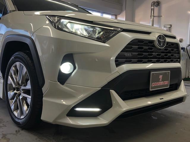 ＲＡＶ４ Ｇ　Ｚパッケージ　４ＷＤ　純正９型ナビ　バックカメラ　ＴＲＤフルエアロ　パノラマルーフ　デジタルインナーミラー　ＢＳＭ　ＥＴＣ２．０　電動リアゲート　パワーシート　シート・ステアリングヒーター　クルコン　革シート（11枚目）