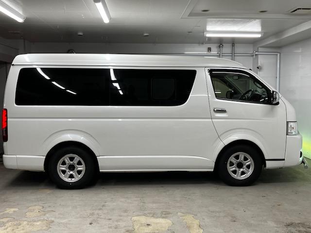 ハイエースワゴン(トヨタ)GL 4WD 寒冷地仕様 新品 ハイエースワゴン(トヨタ)GL 4WD 寒冷地仕様 新品