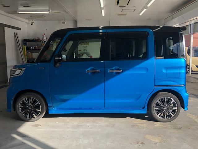 スペーシアカスタム 　夏冬タイヤ付き　純正８インチナビ　フルセグ　Ｂｌｕｅｔｏｏｔｈ　全方位カメラ　両側パワースライドドア　前席シートヒーター　純正エンジンスターター　デュアルセンサーブレーキサポート　車線逸脱　横滑り防止（9枚目）
