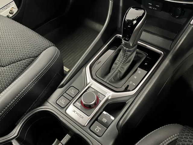 フォレスター アドバンス　４ＷＤ　本州仕入れ　アイサイト搭載　純正８インチナビ　フロント・サイド・バックカメラ　純正ドライブレコーダー　デジタルインナーミラー　ハーフレザーシート　シートヒーター　ステアヒーター　追従クルコン（30枚目）