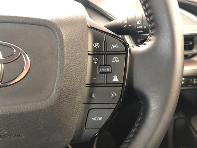プリウス Ｇ　４ＷＤ　夏冬タイヤ　寒冷地仕様　８インチ純正ディスプレイオーディオ　フルセグ　Ｂｌｕｅｔｏｏｔｈ　バックカメラ　前後ドライブレコーダー　ＥＴＣ２．０　前席シートヒーター　クルコン　アンビエントライト（21枚目）