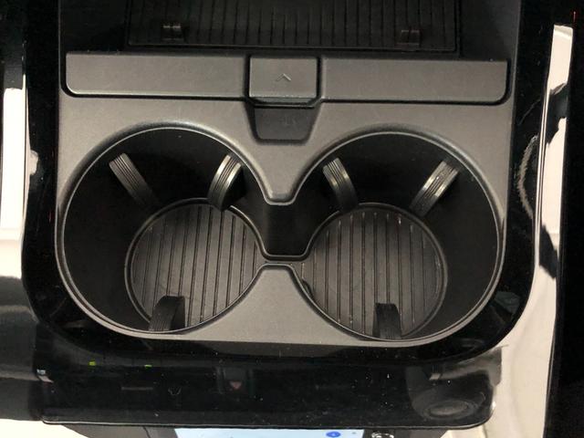 プリウス Ｇ　４ＷＤ　夏冬タイヤ　寒冷地仕様　８インチ純正ディスプレイオーディオ　フルセグ　Ｂｌｕｅｔｏｏｔｈ　バックカメラ　前後ドライブレコーダー　ＥＴＣ２．０　前席シートヒーター　クルコン　アンビエントライト（33枚目）