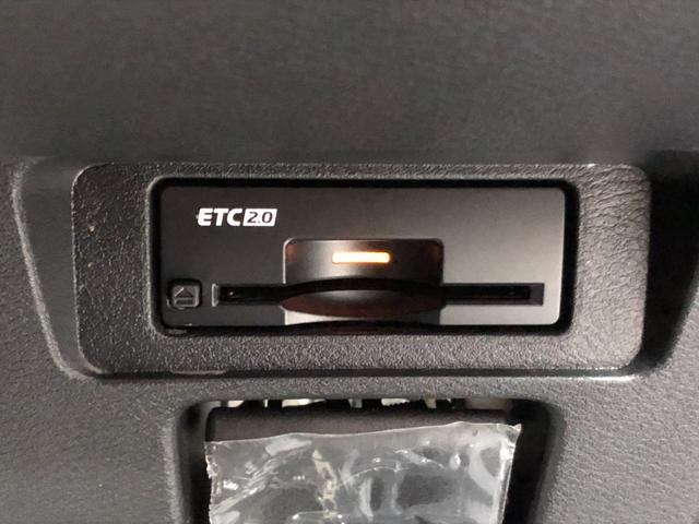 ノート 4WD 全方位カメラ 9インチ純正ナビ デジタルインナーミラー オーテック専用AW レザーシート ワイヤレス充電 ブラインドスポットモニター ETC エマージェンシーブレーキ シートヒーター(40枚目)