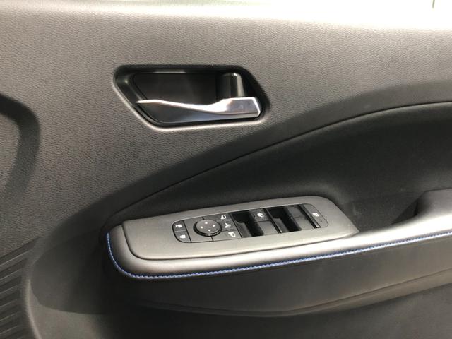 ノート 4WD 全方位カメラ 9インチ純正ナビ デジタルインナーミラー オーテック専用AW レザーシート ワイヤレス充電 ブラインドスポットモニター ETC エマージェンシーブレーキ シートヒーター(41枚目)