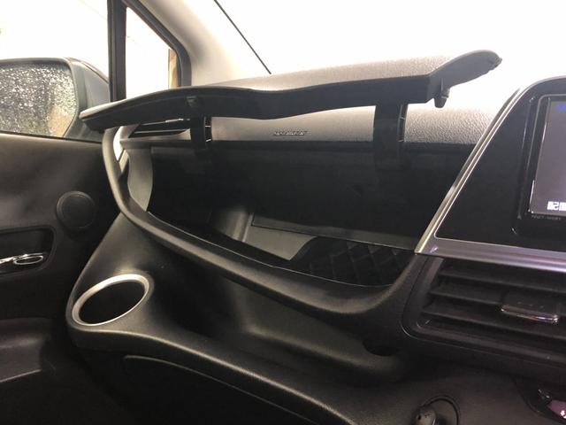 シエンタ G グランパー 4WD 寒冷地仕様 社外エンジンスターター 前後ドライブレコーダー 純正ナビ バックカメラBluetooth 両側電動スライドドア トヨタセーフティ ETC バックフォグ オートハイビーム 3席シート(37枚目)